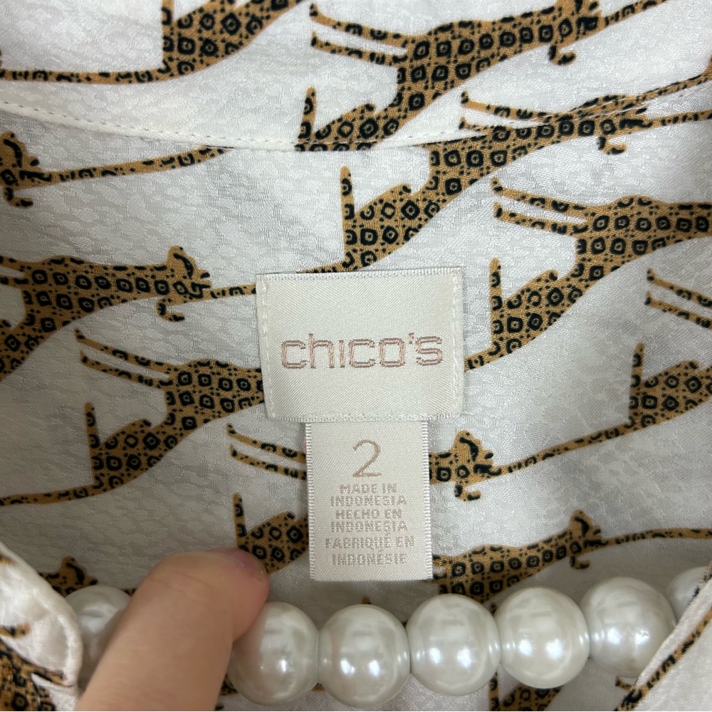Chico’s Leopard Animal Patterned Button Down Shir… - image 7